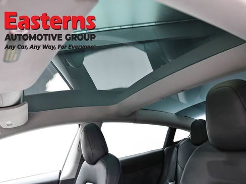 Used 2021 Tesla Model 3 Standard Range Plus RWD image 25