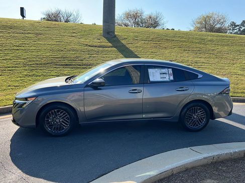 New 2026 Nissan Sentra SV w/ Floor Mat Package image 3