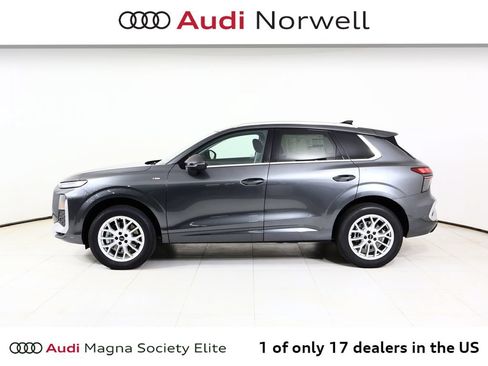 New 2026 Audi Q3 quattro 2.0T AWD/4WD image 11
