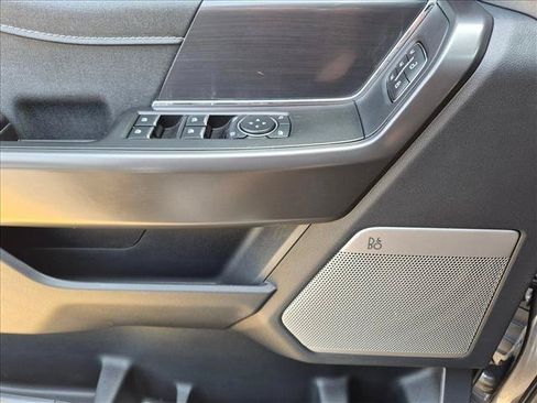 Certified 2025 Ford F150 Lariat w/ Equipment Group 501A Mid AWD/4WD image 15