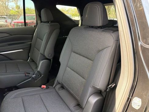 New 2026 Chevrolet Traverse LT w/ Driver Confidence Package image 24