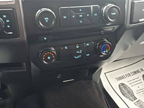 Used 2016 Ford F150 XLT image 21