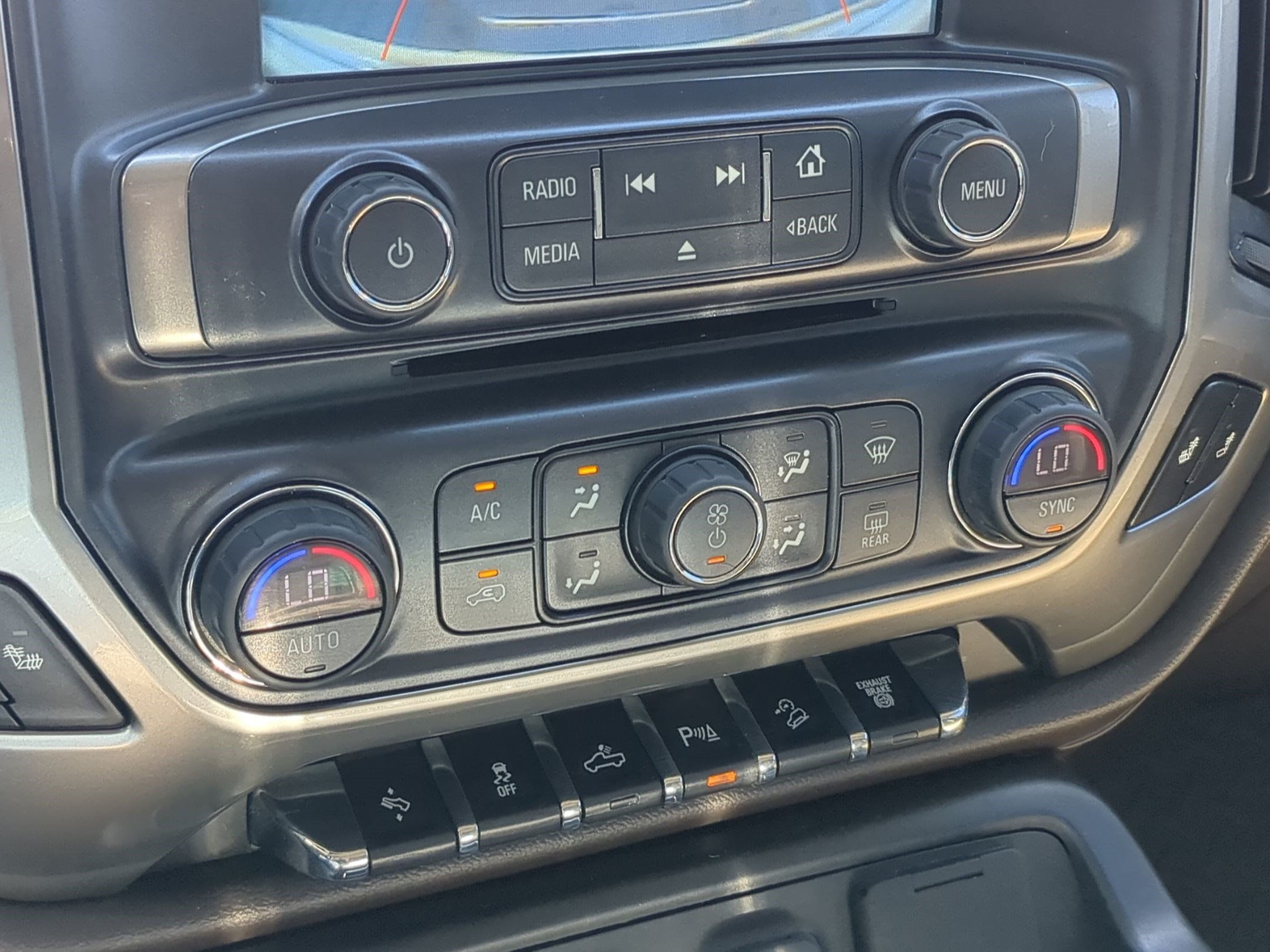 Used 2019 Chevrolet Silverado 2500 LTZ w/ Duramax Plus Package AWD/4WD image 25
