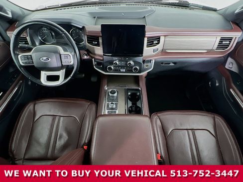 Used 2023 Ford Expedition Max Limited image 19