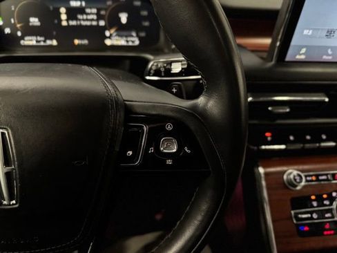 Certified 2023 Lincoln Aviator Reserve image 30