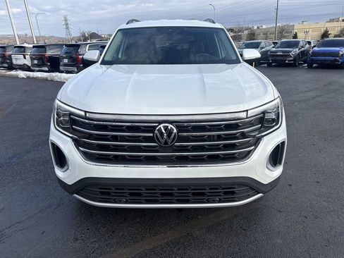 New 2026 Volkswagen Atlas SE AWD/4WD image 2