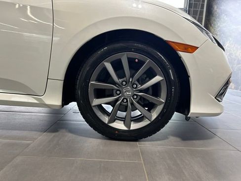 Used 2020 Honda Civic EX image 41