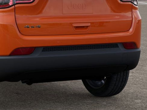 Used 2026 Jeep Compass Limited AWD/4WD image 13