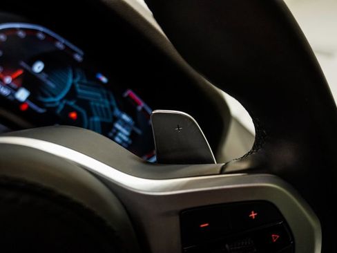 Used 2023 BMW X4 xDrive30i w/ M Sport Package image 19