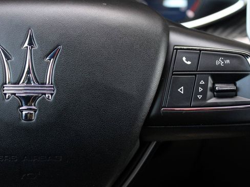 Used 2020 Maserati Quattroporte S GranSport Q4 AWD/4WD image 37