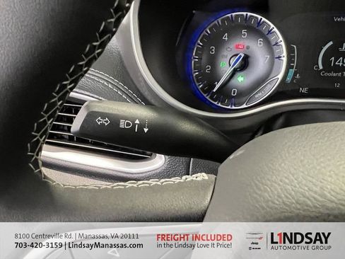 New 2026 Chrysler Pacifica Select image 41