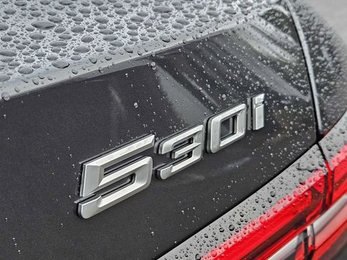 New 2026 BMW 530i xDrive w/ M Sport Package image 17