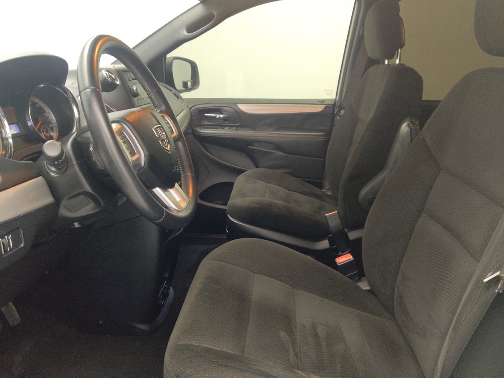 Used 2015 Dodge Grand Caravan SE w/ Quick Order Package 29E SE FWD image 17