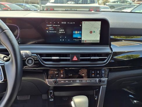 Used 2025 Kia Seltos S FWD image 19