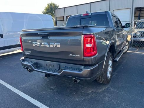 Used 2025 RAM 1500 Big Horn AWD/4WD image 2