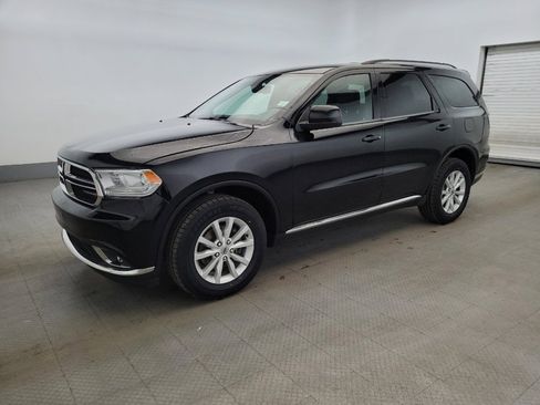 Used 2020 Dodge Durango SXT AWD/4WD image 2