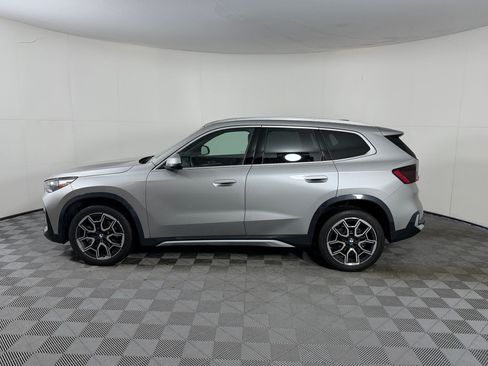 Used 2026 BMW X1 xDrive28i AWD/4WD image 2