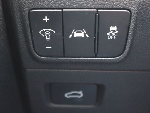 Used 2022 Kia K5 GT-Line image 28