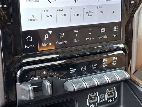 Used 2022 RAM 2500 Limited image 12