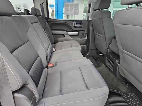 Used 2018 Chevrolet Silverado 1500 LT w/ LT Eassist Package image 22