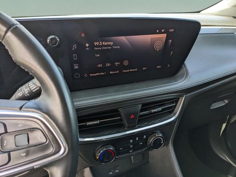 Used 2024 Buick Encore GX Preferred FWD image 27