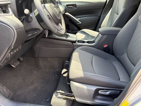 New 2026 Toyota Corolla Cross LE FWD image 17