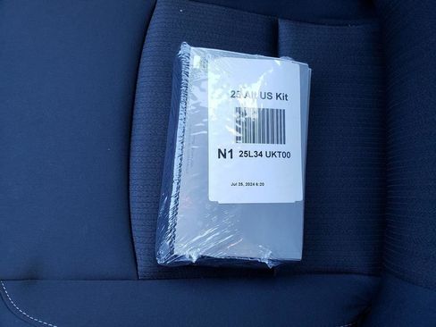 Used 2025 Nissan Altima 2.5 S image 39