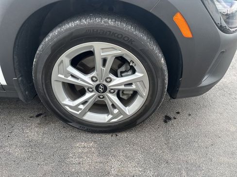 Used 2023 Hyundai Kona SEL w/ Convenience Package image 5