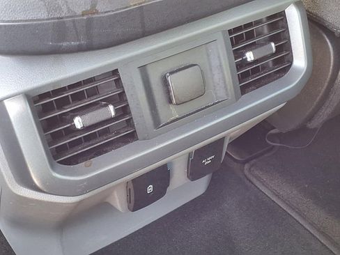 Used 2025 Ford F150 XLT w/ Equipment Group 301A Standard image 22