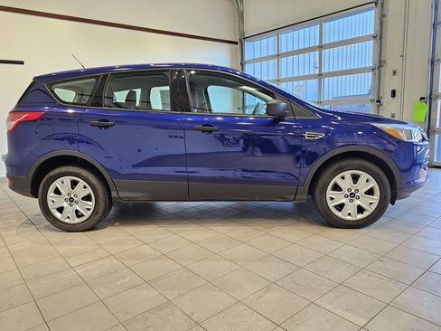Used 2013 Ford Escape S image 4