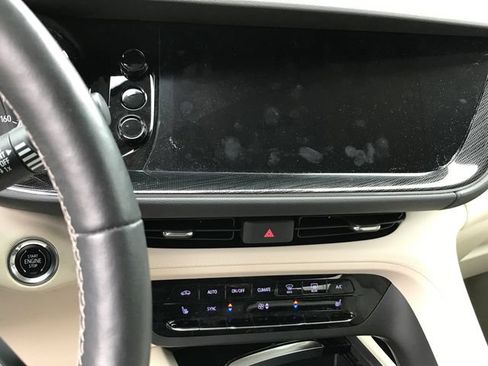 Used 2023 Buick Envision Essence AWD/4WD image 7