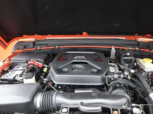 Used 2019 Jeep Wrangler Unlimited Sport S image 23