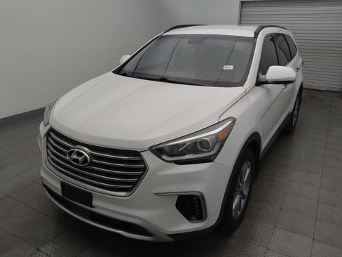Used 2018 Hyundai Santa Fe SE FWD image 15