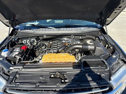 Used 2018 Ford F150 XLT image 11