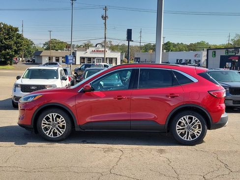 Used 2020 Ford Escape SEL FWD image 3