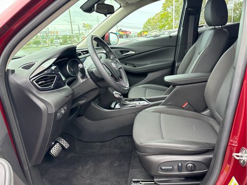 Used 2023 Buick Encore GX Select w/ Sport Touring Package FWD image 8