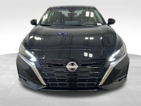 New 2025 Nissan Altima 2.5 SL image 6