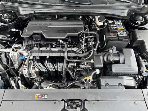 Used 2025 Kia K4 FWD image 12