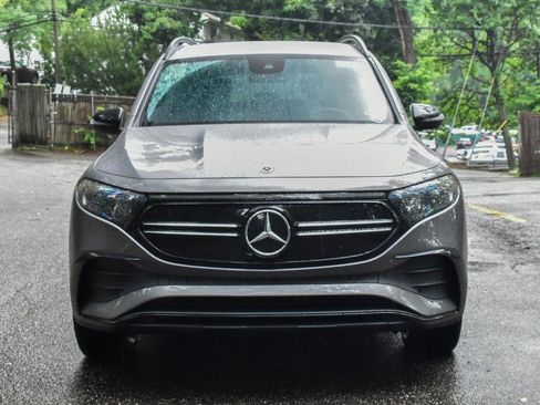 Used 2022 Mercedes-Benz EQB 300 4MATIC image 11
