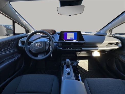New 2026 Toyota Prius LE image 9