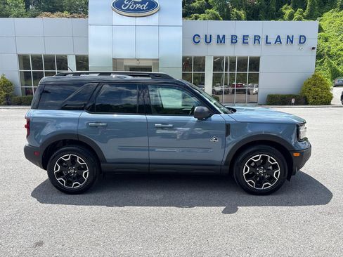 Used 2025 Ford Bronco Sport Outer Banks AWD/4WD image 4