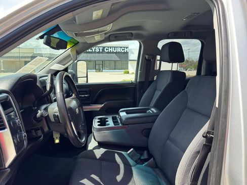 Used 2019 Chevrolet Silverado 1500 LT image 15