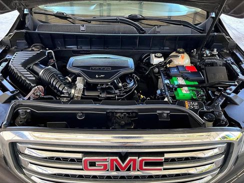 Used 2019 GMC Acadia SLE w/ Driver Alert Package I AWD/4WD image 27