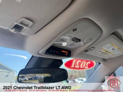Used 2021 Chevrolet TrailBlazer LT AWD/4WD image 24