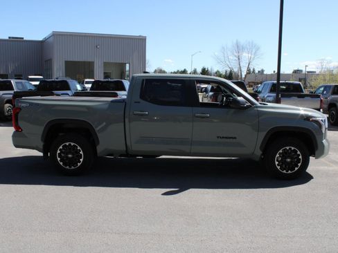 New 2026 Toyota Tundra SR5 AWD/4WD image 4