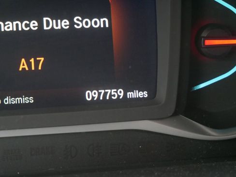 Used 2019 Honda Pilot Touring image 28