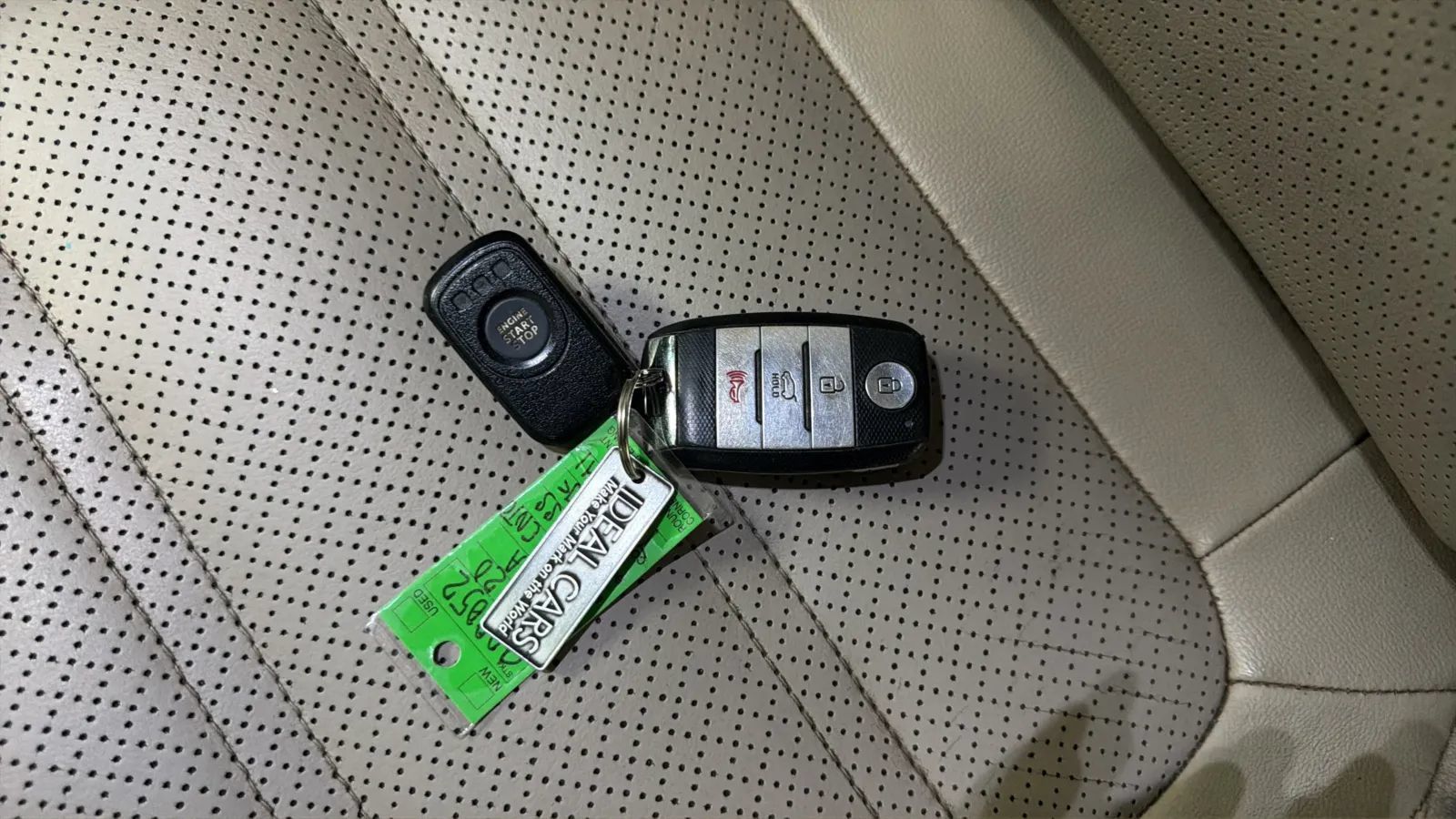 Used 2020 Kia Sorento EX FWD image 24