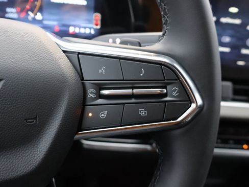 New 2026 Chevrolet Equinox LT w/ Convenience Package II image 7