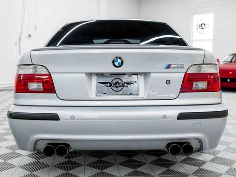 Used 2003 BMW M5 RWD image 8