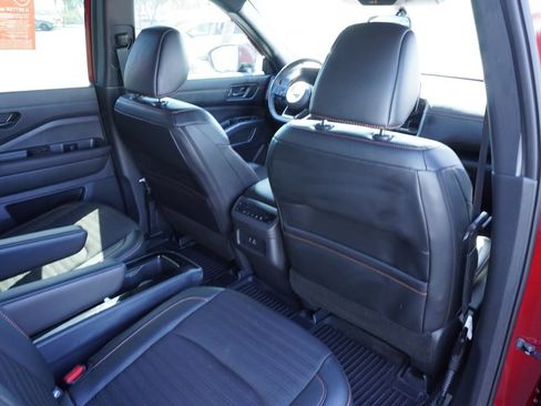 Certified 2024 Nissan Pathfinder Rock Creek AWD/4WD image 11